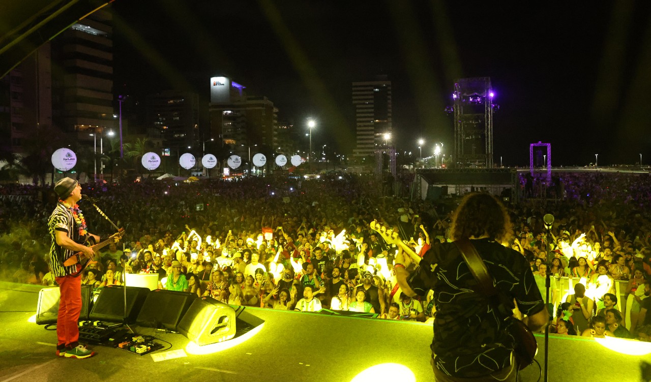 palco do show do Férias em Fortaleza